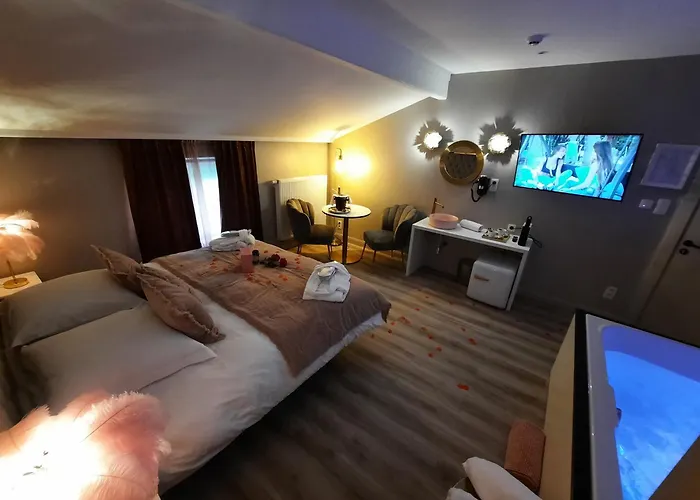 Hotel Mademoiselle