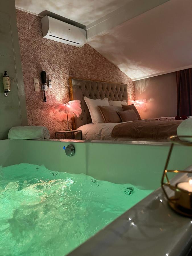 Mademoiselle Liefdeshotel