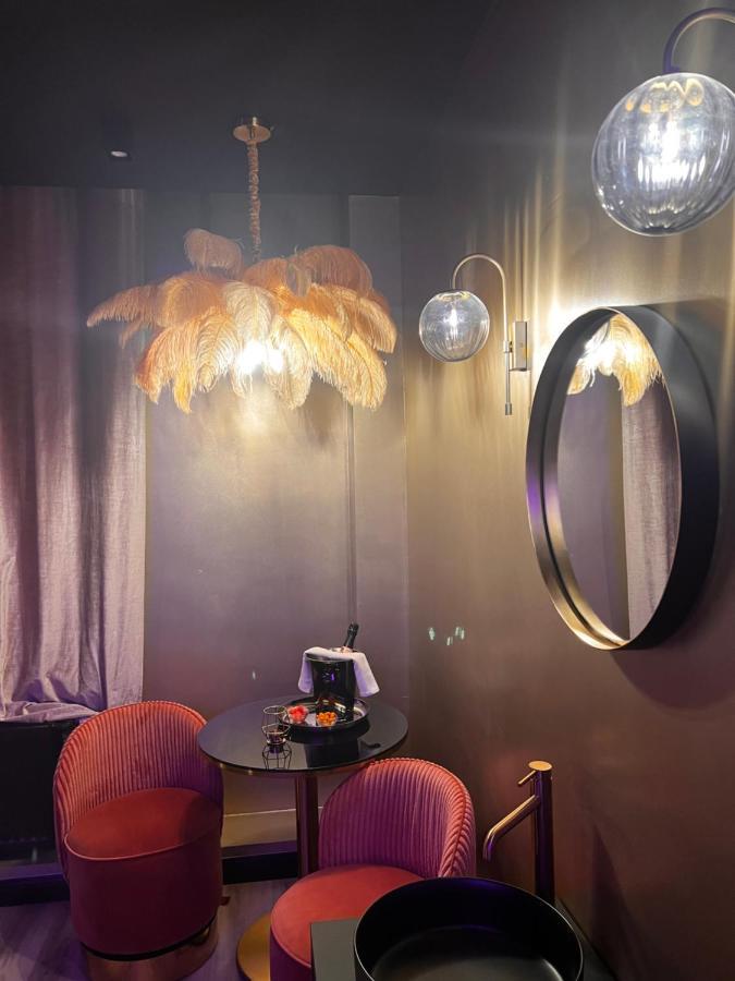 Liefdeshotel Mademoiselle