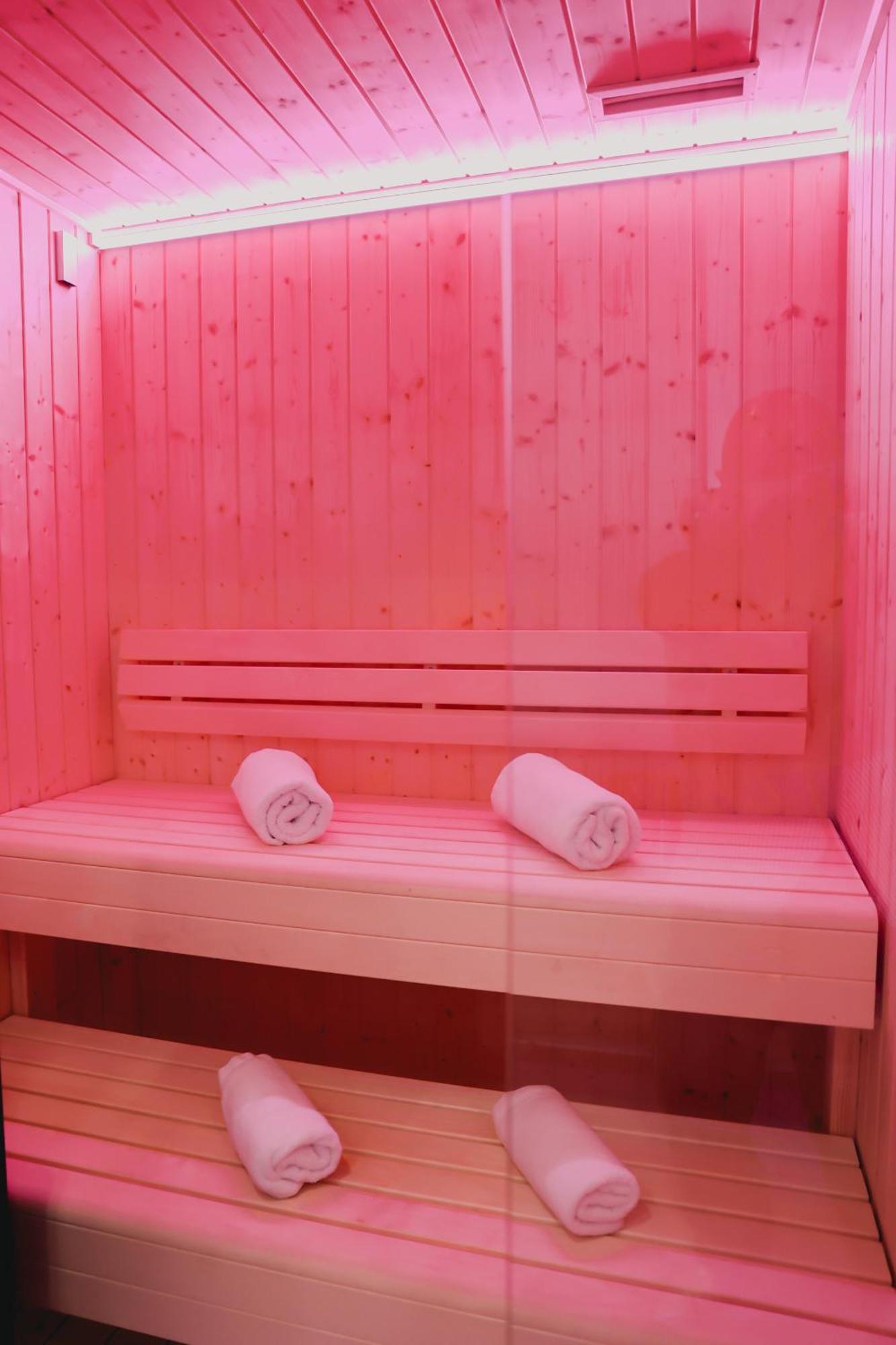 Liefdeshotel Mademoiselle