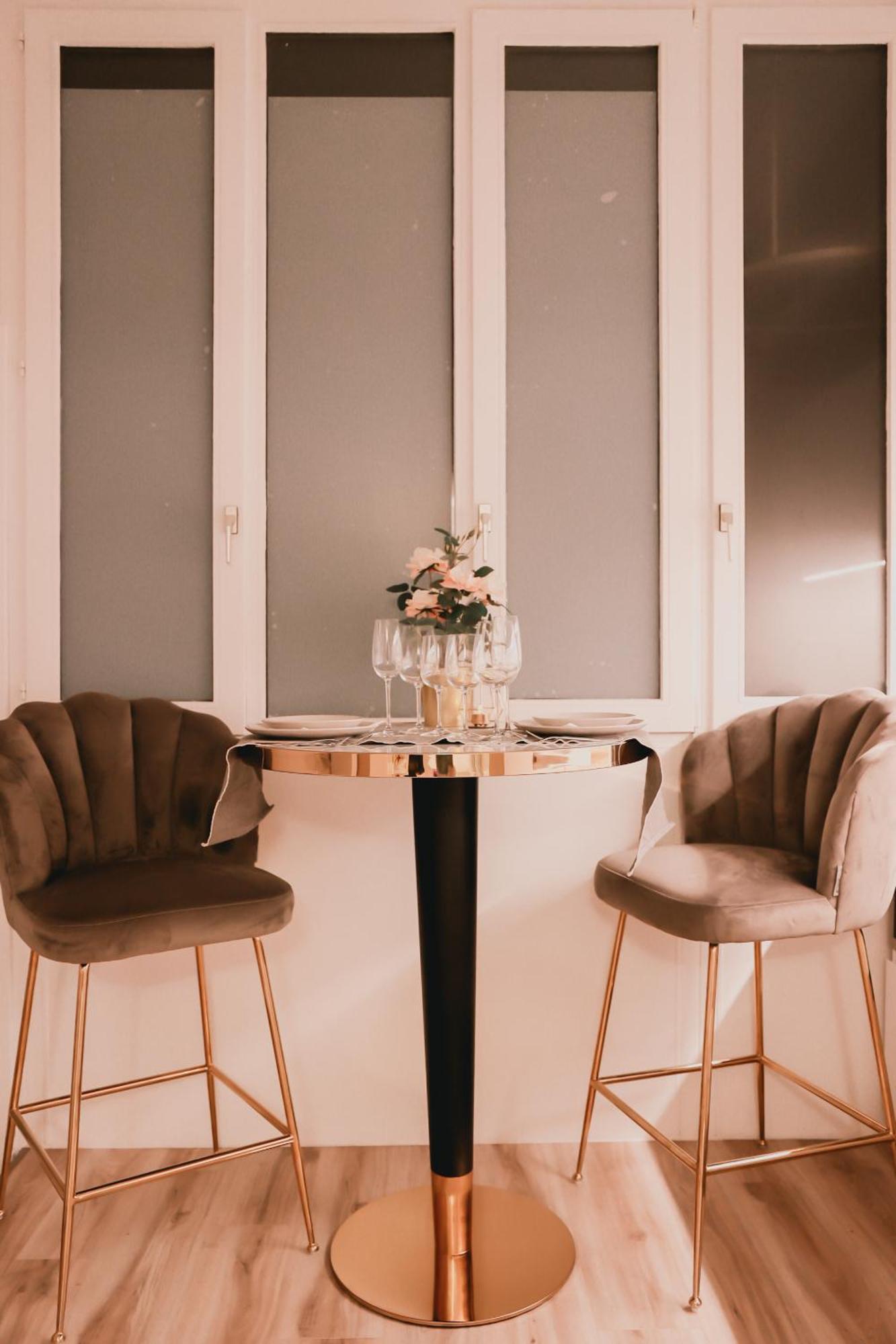 Love hôtel Mademoiselle